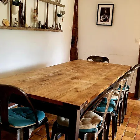 Des Trevignes Cambremer